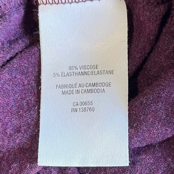 🎃 3 FOR $20🎃 BERRY COLOURED LONG SLEEVE TOP - Picture 4 of 9